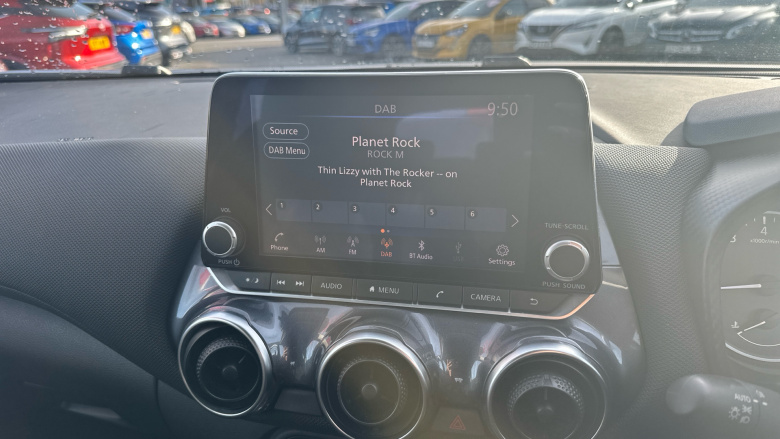 Nissan Juke 1.0 DiG-T 114 Acenta 5dr Petrol Hatchback